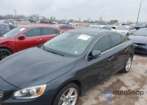 2014 Volvo S60 T5 из США, поврежденный, VIN YV1612FS0E2274705